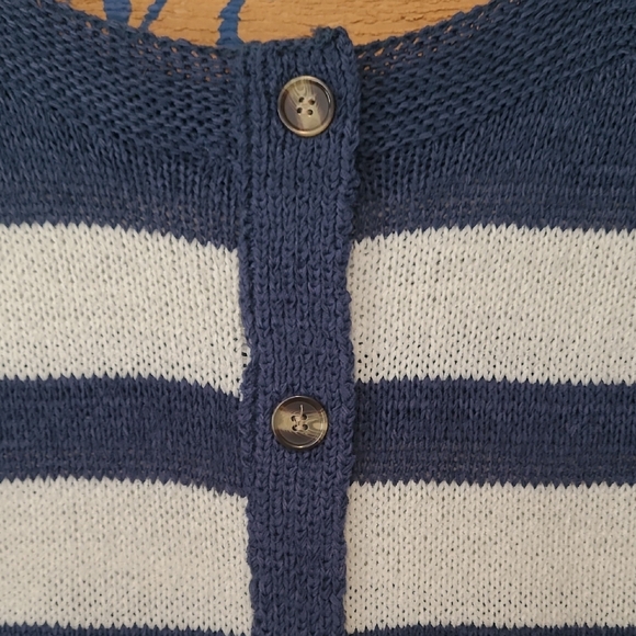 Cable & Gauge Blue and White Striped Sweater - Picture 3 of 6